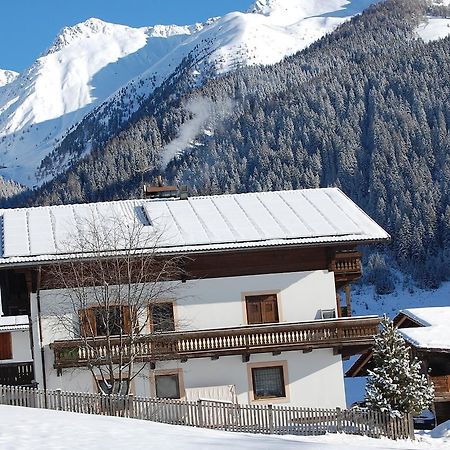 Pension Rainhof Santa Maddalena in Casies Exteriér fotografie